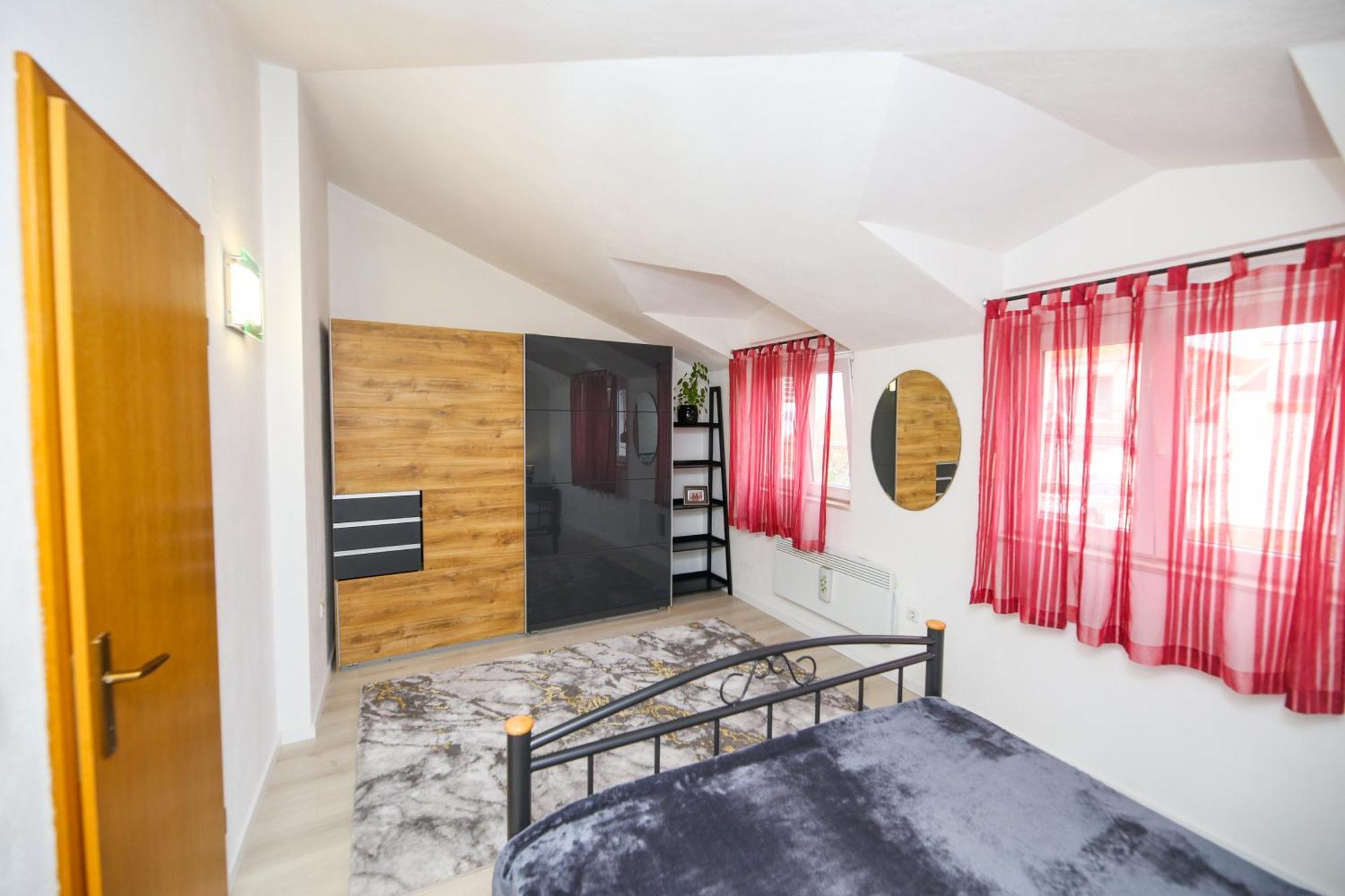 Apartments Vaska Trogir Exterior photo