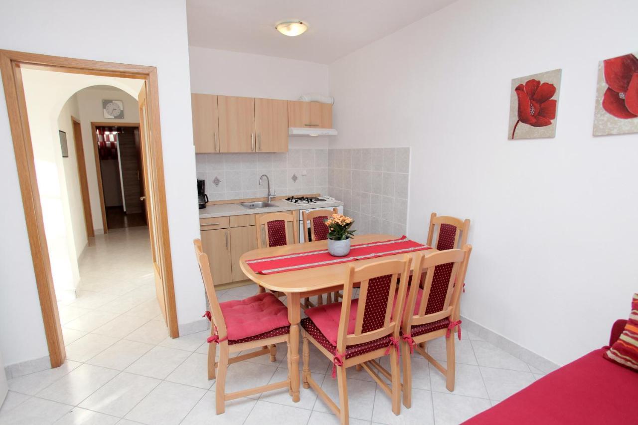 Apartments Vaska Trogir Exterior photo